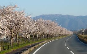 リニューアル 高島市風車村琵琶湖畔別荘サウナ付きファミリーグループ大歓迎テラス炭火bbq Reiwa House